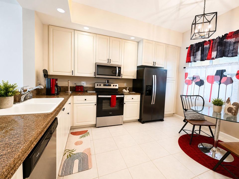 21-105 Kitchen