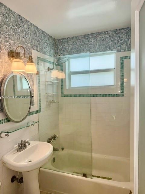 В аренду: $2,200 (1 спален, 1 ванн, 620 Квадратных фут)