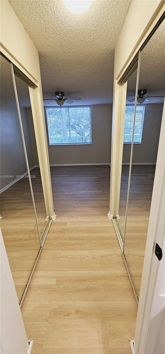 待售: $230,000 (2 贝兹, 2 浴室, 1072 平方英尺)