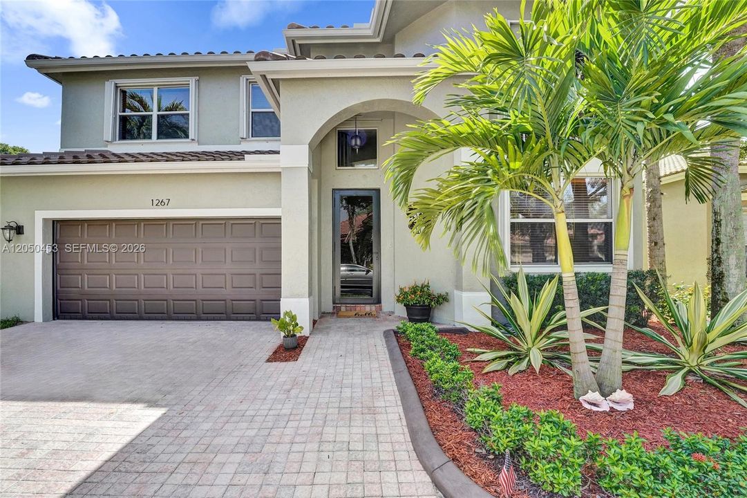 For Sale: $869,000 (4 beds, 3 baths, 2709 Square Feet)