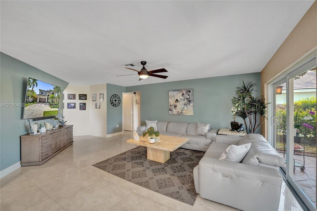 For Sale: $869,000 (4 beds, 3 baths, 2709 Square Feet)