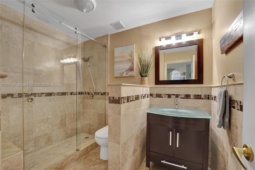 DOWNSTAIRS BATHROOM