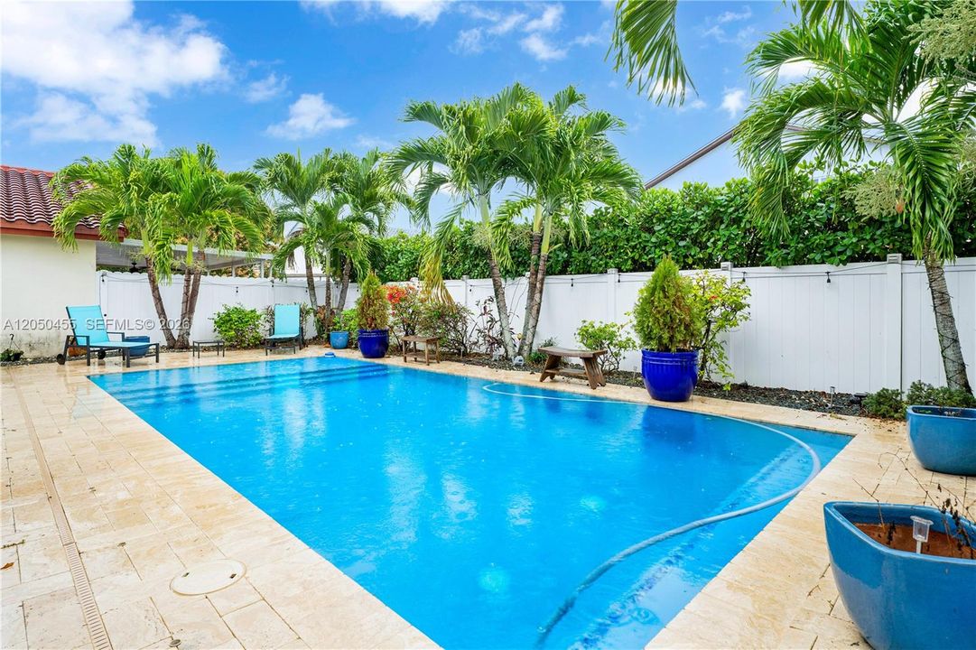 For Sale: $785,000 (4 beds, 2 baths, 2102 Square Feet)
