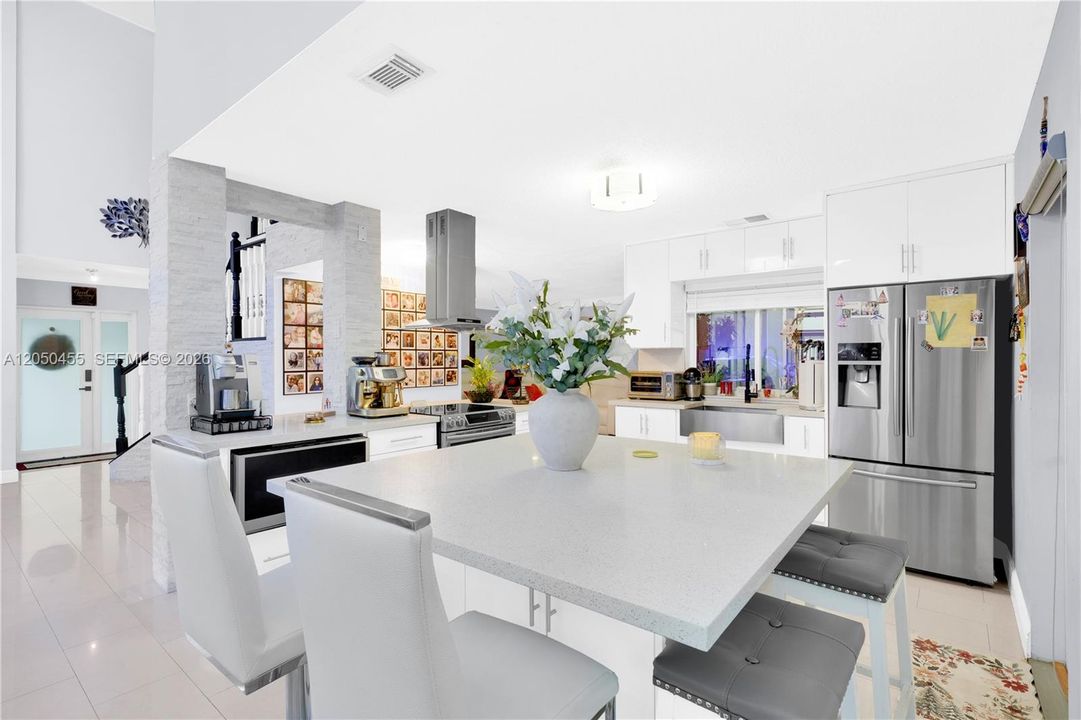 For Sale: $785,000 (4 beds, 2 baths, 2102 Square Feet)