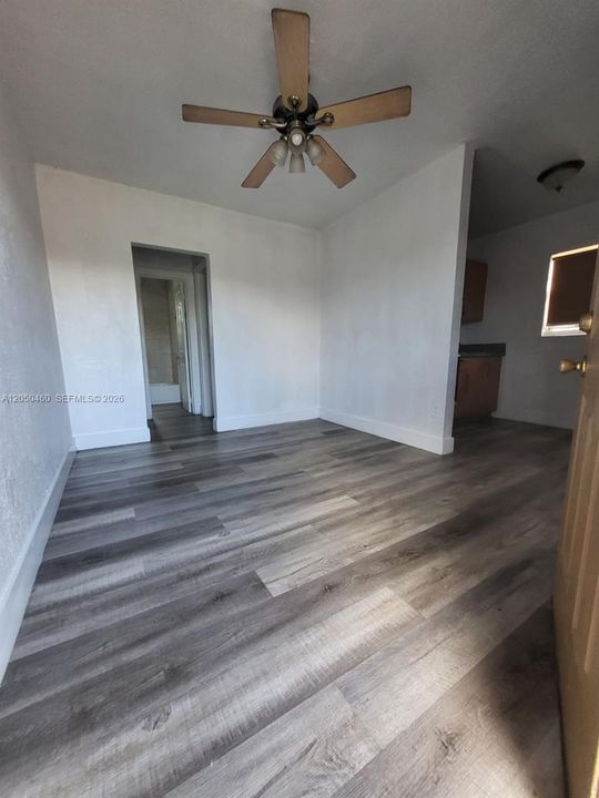 For Rent: $1,500 (1 beds, 1 baths, 500 Square Feet)