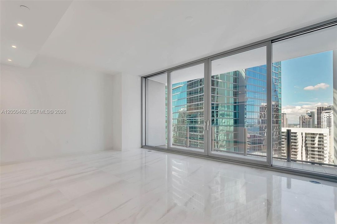 В аренду: $5,950 (1 спален, 1 ванн, 767 Квадратных фут)
