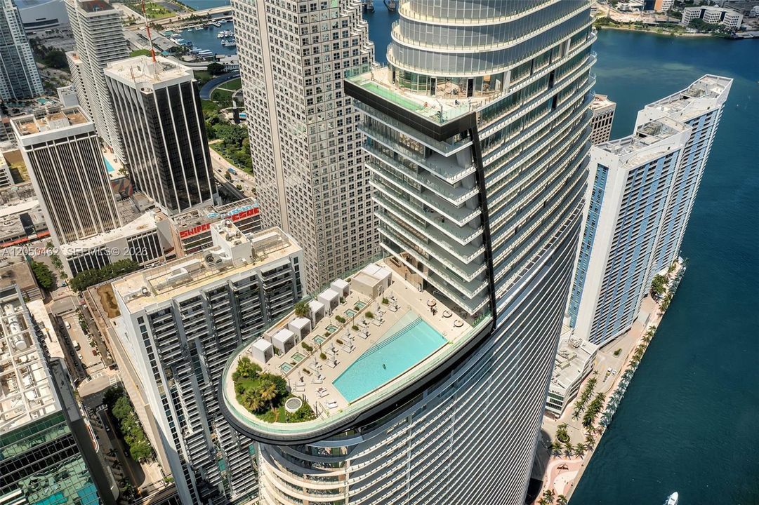 В аренду: $5,950 (1 спален, 1 ванн, 767 Квадратных фут)