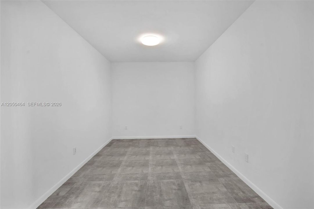 En Venta: $825,000 (3 camas, 3 baños, 1900 Pies cuadrados)