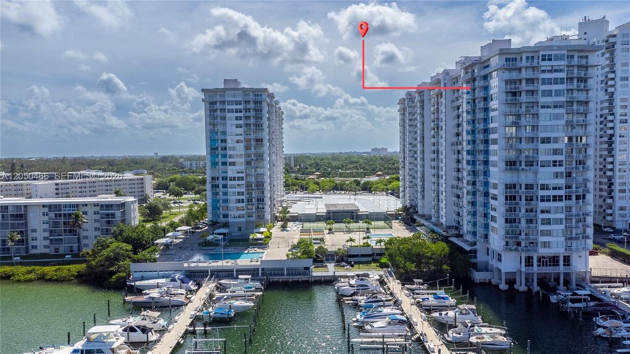 For Rent: $1,975 (1 beds, 1 baths, 1005 Square Feet)