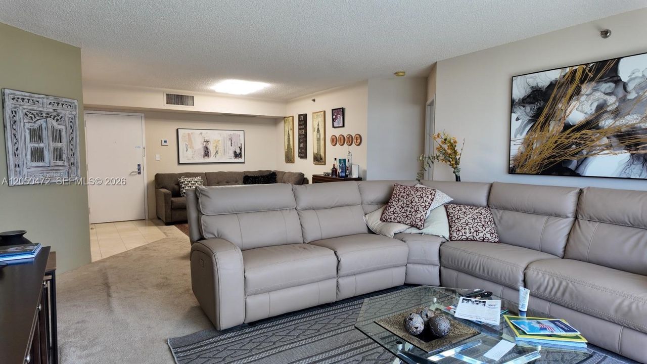 For Rent: $3,500 (2 beds, 2 baths, 1150 Square Feet)