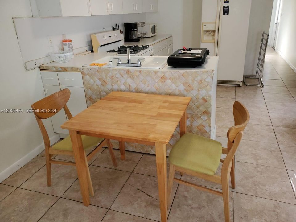 For Rent: $2,150 (2 beds, 1 baths, 0 Square Feet)