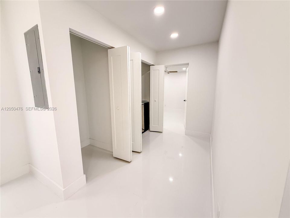 En Venta: $549,000 (3 camas, 2 baños, 1138 Pies cuadrados)