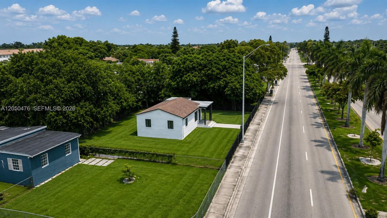 En Venta: $549,000 (3 camas, 2 baños, 1138 Pies cuadrados)