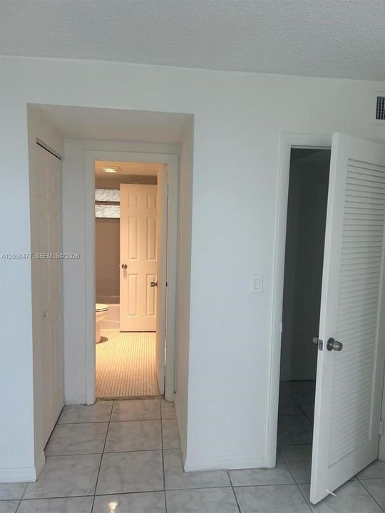 For Rent: $1,500 (1 beds, 1 baths, 840 Square Feet)