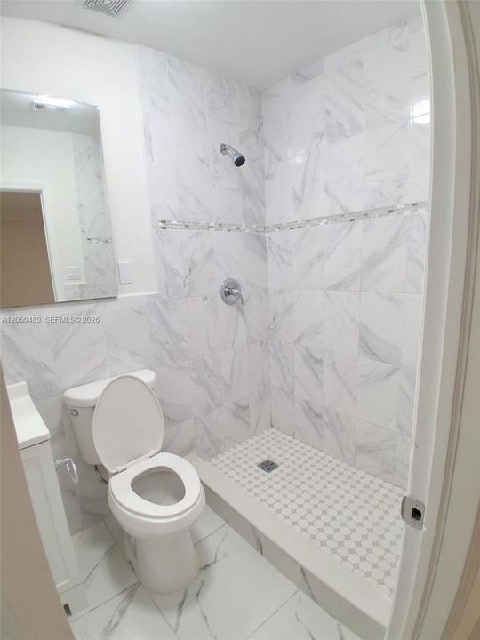 For Rent: $1,850 (1 beds, 1 baths, 1796 Square Feet)