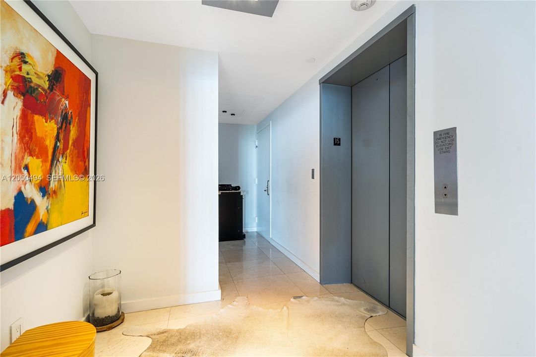 For Rent: $11,300 (2 beds, 2 baths, 1878 Square Feet)