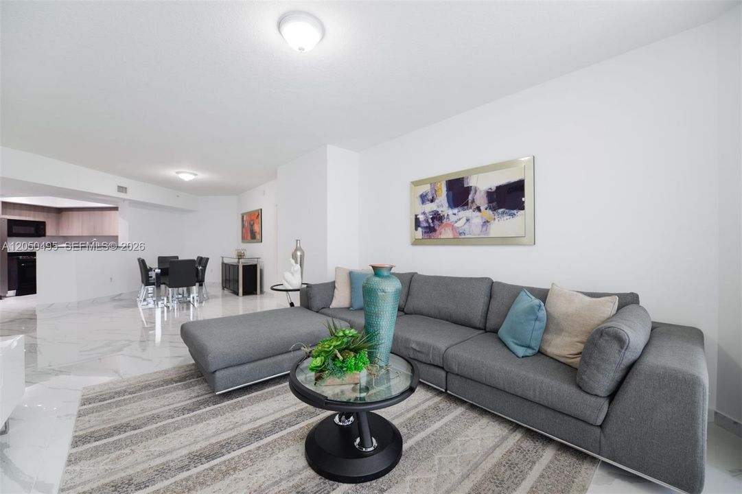 For Rent: $5,500 (2 beds, 2 baths, 1715 Square Feet)