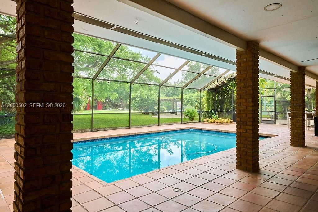 En Venta: $3,750,000 (4 camas, 4 baños, 3490 Pies cuadrados)