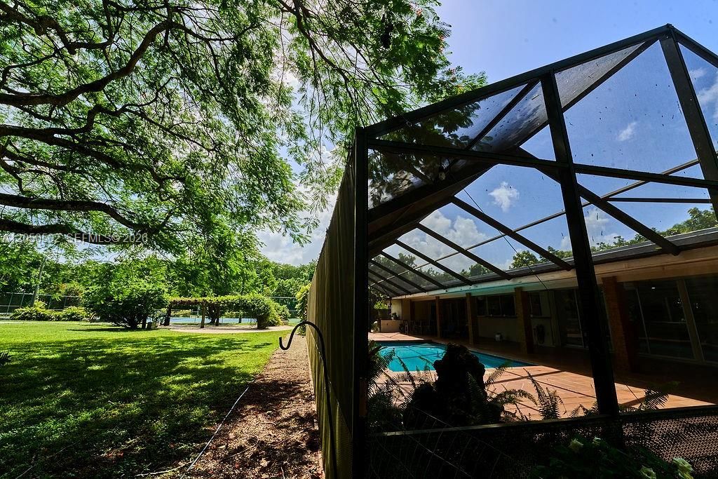 En Venta: $3,750,000 (4 camas, 4 baños, 3490 Pies cuadrados)