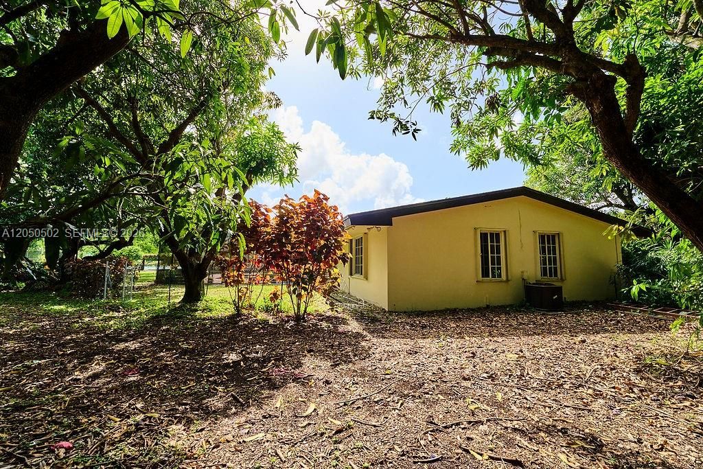 En Venta: $3,750,000 (4 camas, 4 baños, 3490 Pies cuadrados)