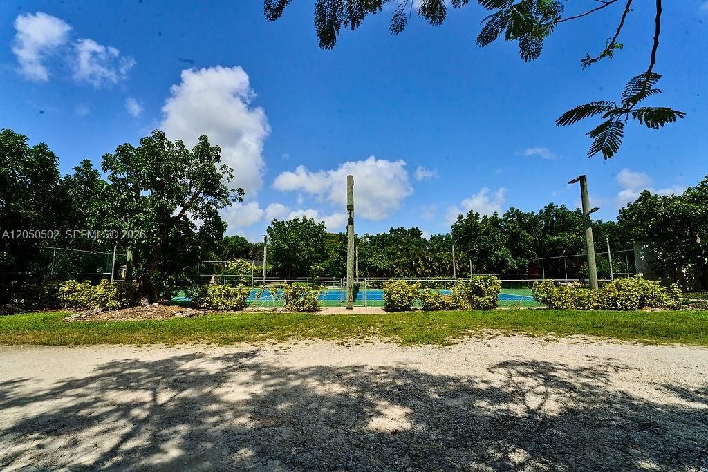 En Venta: $3,750,000 (4 camas, 4 baños, 3490 Pies cuadrados)