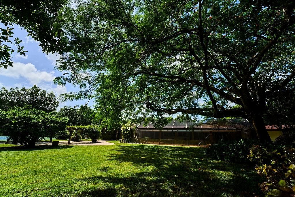 En Venta: $3,750,000 (4 camas, 4 baños, 3490 Pies cuadrados)