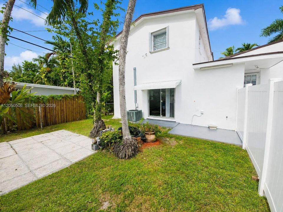 В аренду: $3,950 (4 спален, 2 ванн, 2788 Квадратных фут)