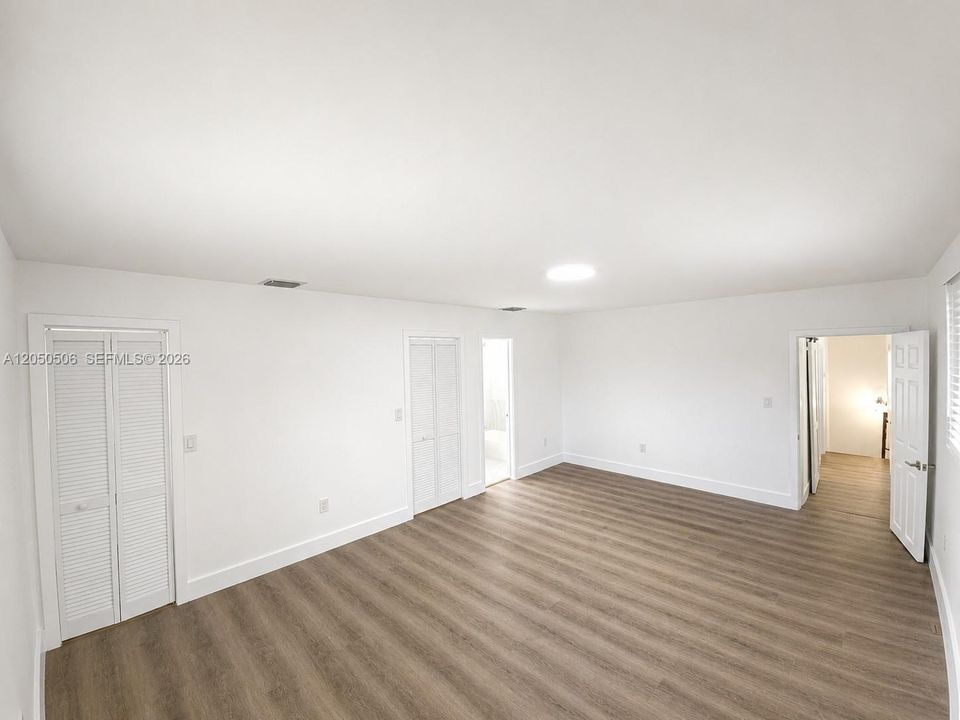 For Rent: $3,950 (4 beds, 2 baths, 2788 Square Feet)