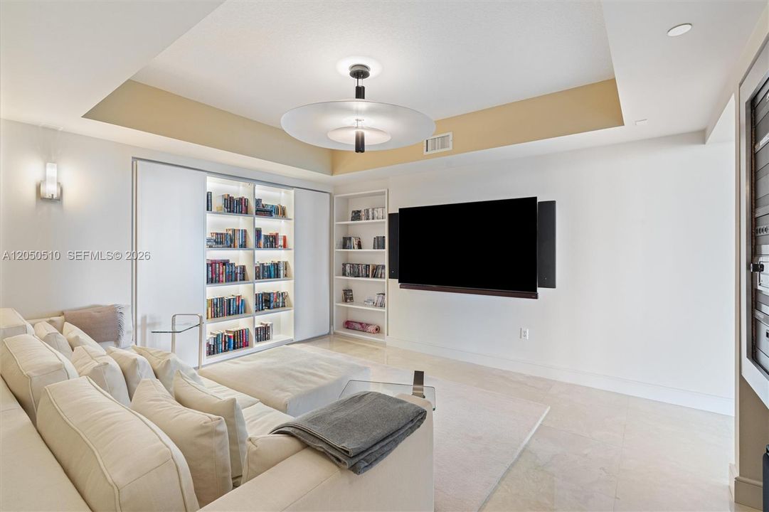 For Sale: $2,950,000 (3 beds, 3 baths, 3488 Square Feet)