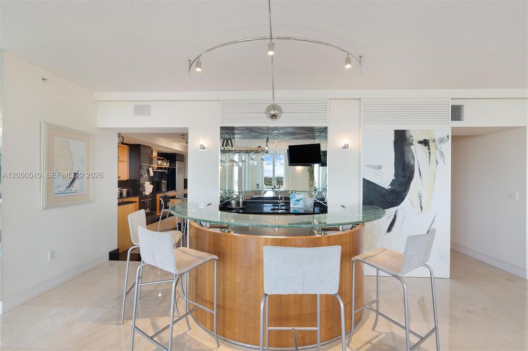 For Sale: $2,950,000 (3 beds, 3 baths, 3488 Square Feet)