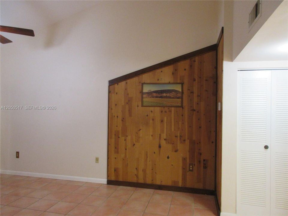 Entrance has vaulted ceiling