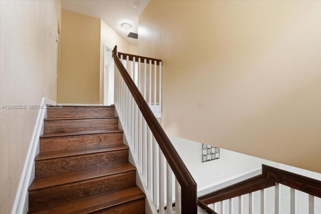 For Sale: $650,000 (4 beds, 3 baths, 3399 Square Feet)