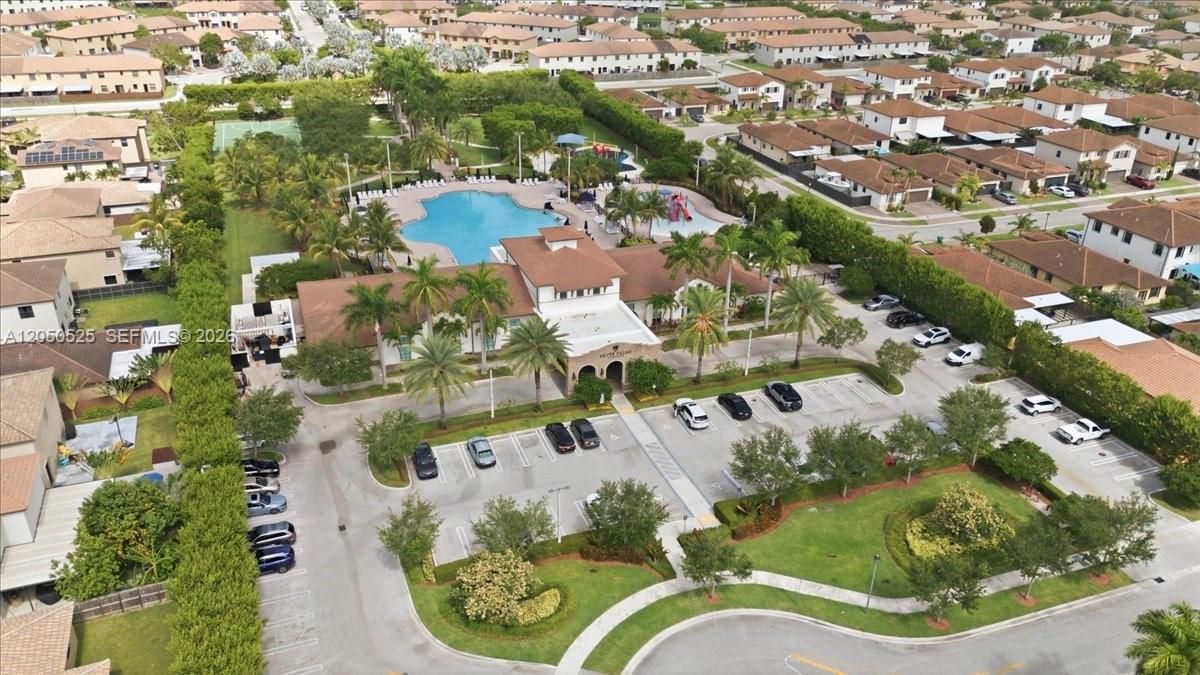 For Sale: $650,000 (4 beds, 3 baths, 3399 Square Feet)