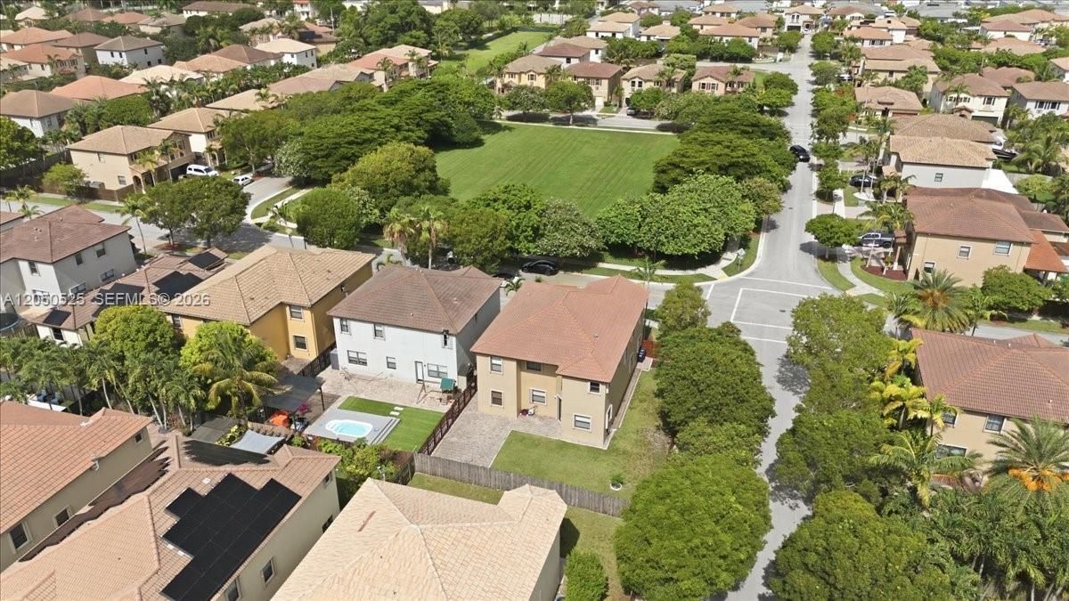 For Sale: $650,000 (4 beds, 3 baths, 3399 Square Feet)