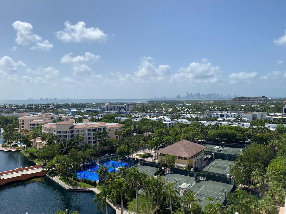 Views of the Ocean Club and Biscayne Bay!