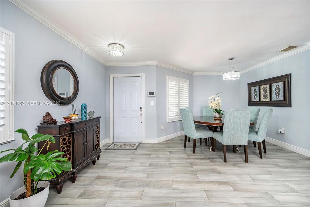 For Sale: $575,000 (3 beds, 2 baths, 1667 Square Feet)