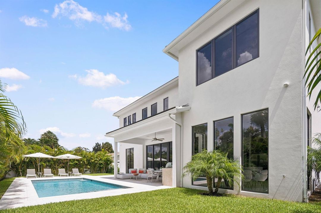 1040 NW 6th Terrace Boca Raton FL 78