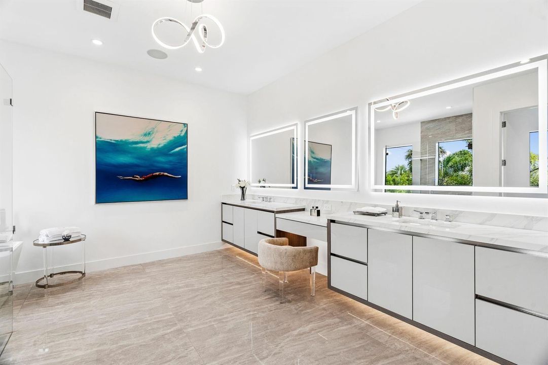 1040 NW 6th Terrace Boca Raton FL 60
