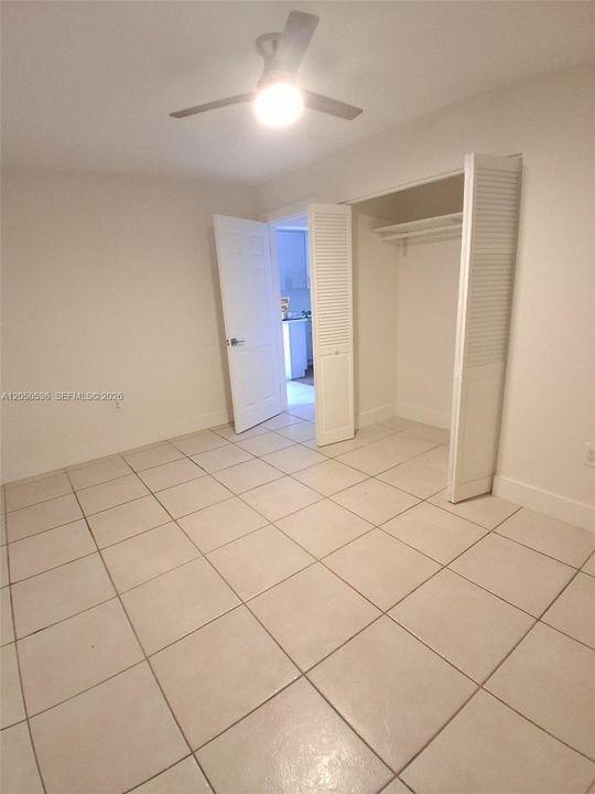 For Rent: $1,950 (1 beds, 1 baths, 1796 Square Feet)
