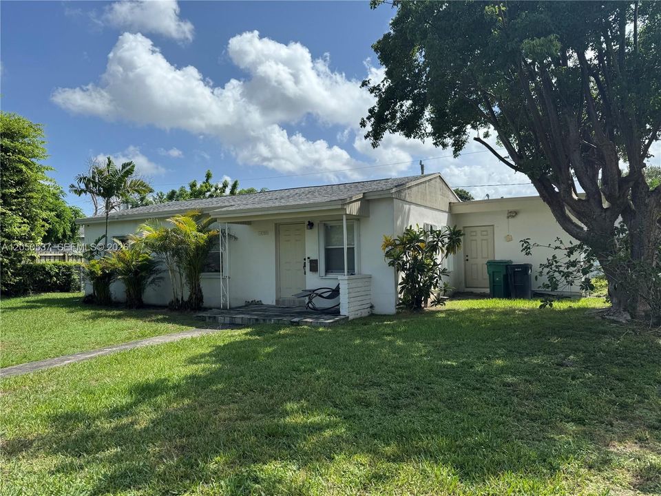 For Sale: $535,000 (4 beds, 2 baths, 1592 Square Feet)