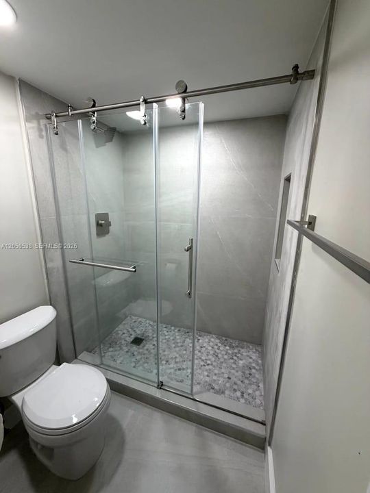 For Rent: $3,200 (3 beds, 2 baths, 1263 Square Feet)