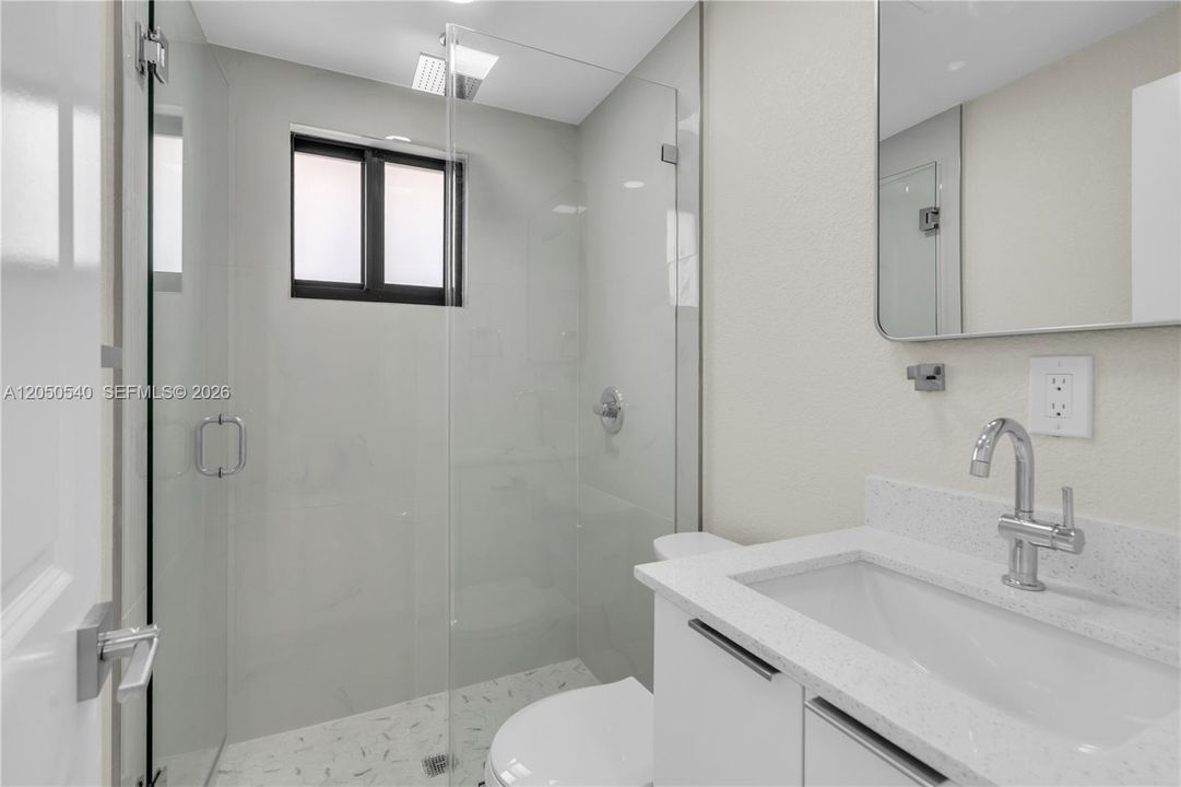 En Renta: $3,900 (3 camas, 2 baños, 1304 Pies cuadrados)