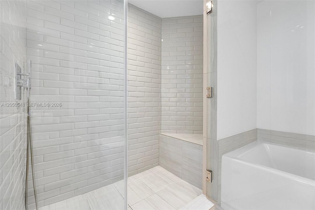 For Sale: $970,000 (3 beds, 2 baths, 1361 Square Feet)