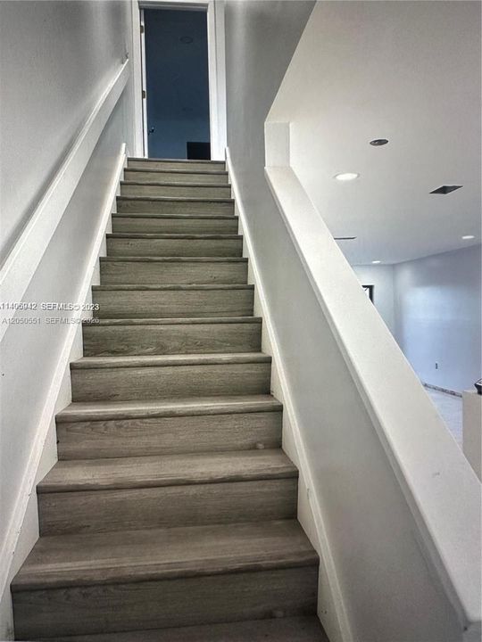 В аренду: $2,850 (2 спален, 2 ванн, 1185 Квадратных фут)