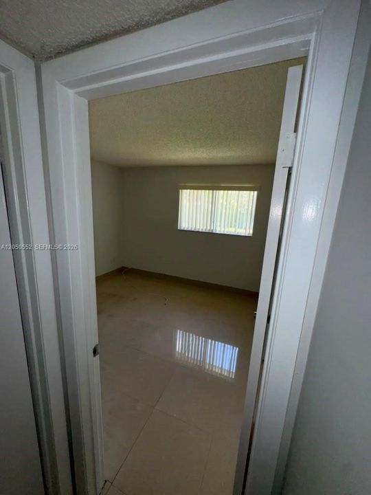 For Rent: $2,300 (2 beds, 2 baths, 1020 Square Feet)