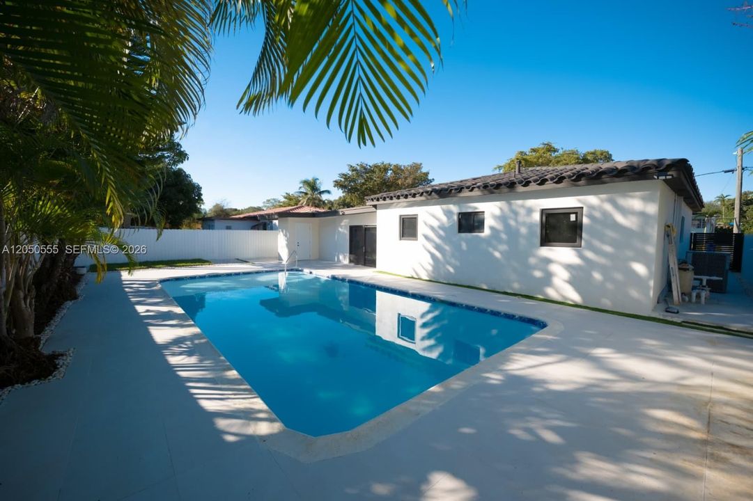 For Sale: $770,000 (4 beds, 3 baths, 1930 Square Feet)
