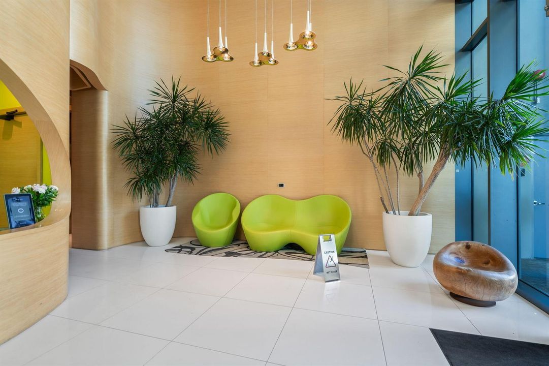 3-web-or-mls-501 NE 31st St Apt 2505_MED