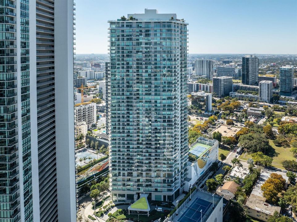 39-web-or-mls-501 NE 31st St Apt 2505_ae