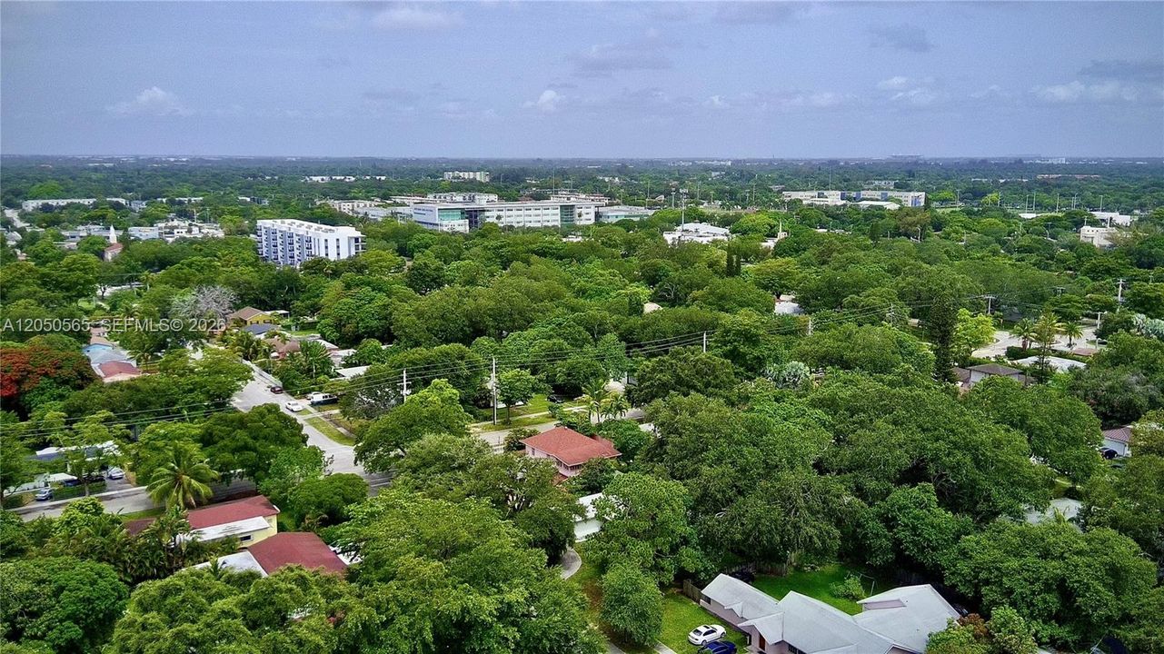 For Sale: $800,000 (0 beds, 0 baths, 1762 Square Feet)