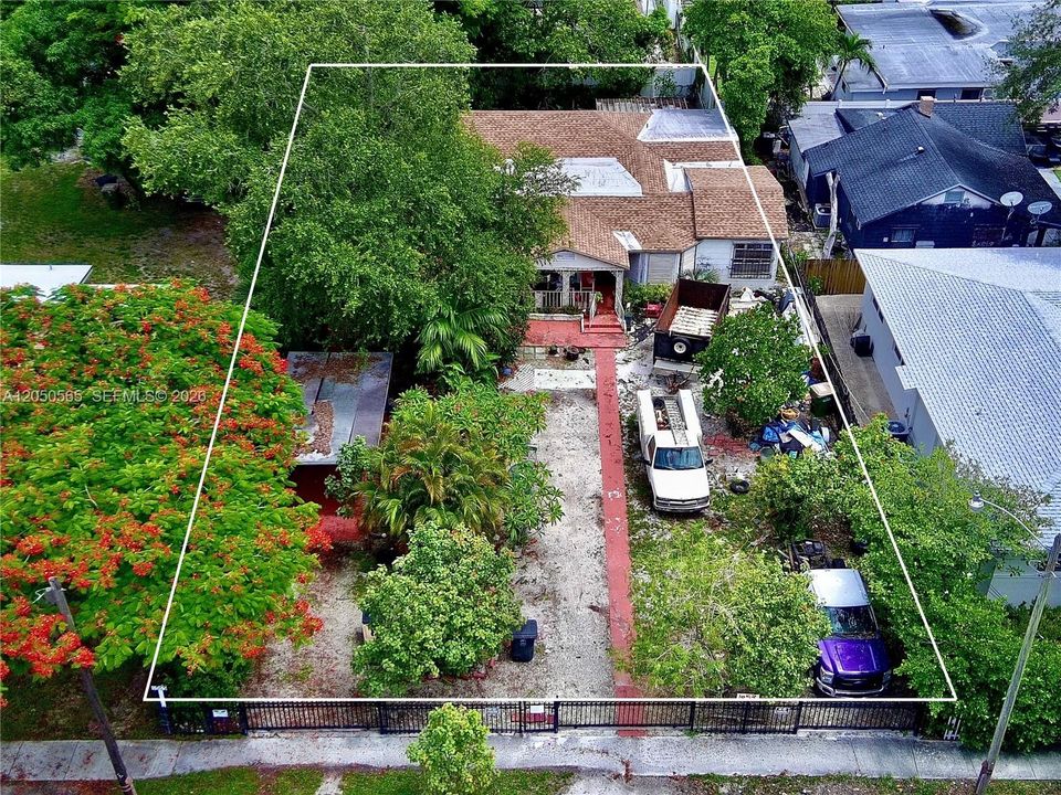 For Sale: $800,000 (0 beds, 0 baths, 1762 Square Feet)